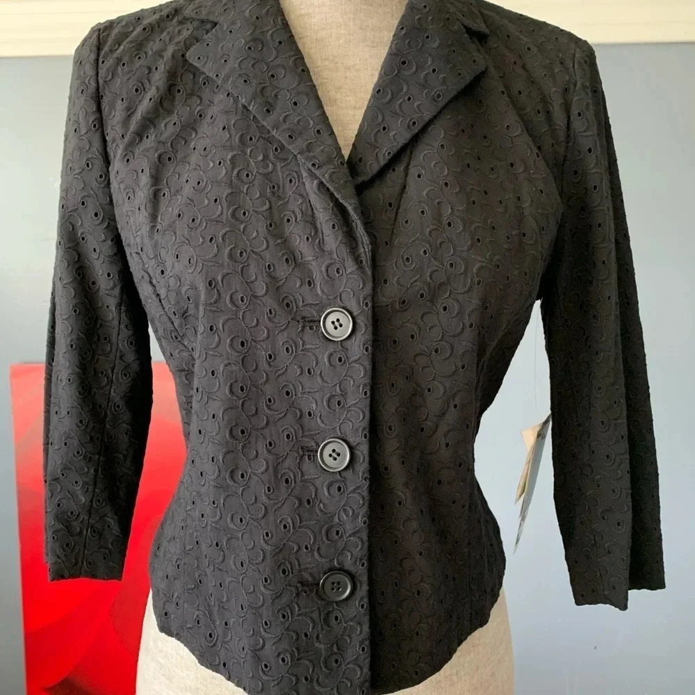 **NEW Josephine Chaus Black Eyelet Blazer 8P